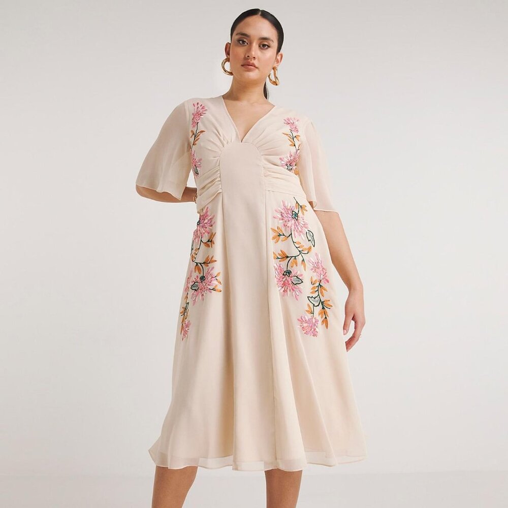 Hope & Ivy Lovisa Pastel Midi Dress